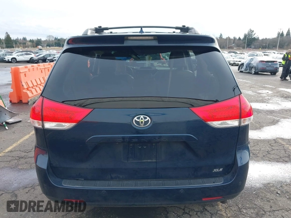 2011 Toyota Sienna XLE AAS with VIN 5TDYK3DCXBS113103, listed as a IAAI auction lot 41505972 with 170,919 mi miles and . Bid and sale history available at DreamBid. Image 16.