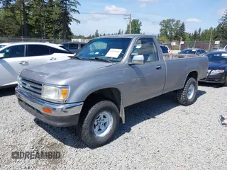 1993 Toyota T100 z VIN JT4VD20CXP0005278, wystawiony jako IAAI lot #42159540 z przebiegiem 110 334 mil mil oraz . Historia ofert i sprzedaży dostępna na DreamBid. Obrazek 17.