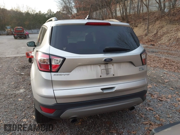 2018 Ford Escape SEL with VIN 1FMCU9HD6JUA58844, listed as a IAAI auction lot 40863795 with 74,907 mi miles. Bid and sale history available at carsss.com. Image 17.