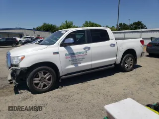 2013 Toyota Tundra Limited z VIN 5TFHY5F12DX281580, wystawiony jako Copart lot #57822895 z przebiegiem 329 386 mil mil oraz Szkoda całkowita • Salvage title. Historia ofert i sprzedaży dostępna na DreamBid. Obrazek 1.