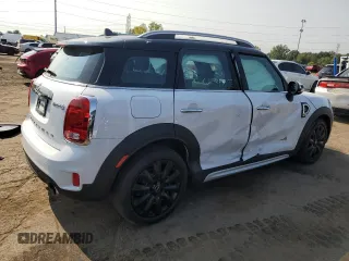 2019 MINI Countryman Cooper S with VIN WMZYT5C55K3J88496, listed as a Copart auction lot 70500684 with 26,077 mi miles and Clean Title. Bid and sale history available at carsss.com. Image 3.