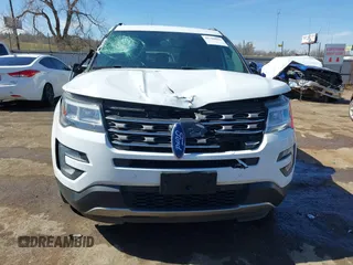 2017 Ford Explorer XLT with VIN 1FM5K7D86HGD86527, listed as a IAAI auction lot 41769032 with 105,619 mi miles and . Bid and sale history available at carsss.com. Image 12.