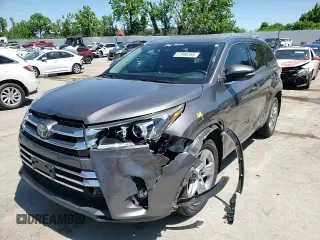2017 Toyota Highlander Limited z VIN 5TDYZRFH7HS203499, wystawiony jako Copart lot #57998755 z przebiegiem 109 611 mil mil oraz Szkoda całkowita • Salvage title. Historia ofert i sprzedaży dostępna na DreamBid. Obrazek 14.
