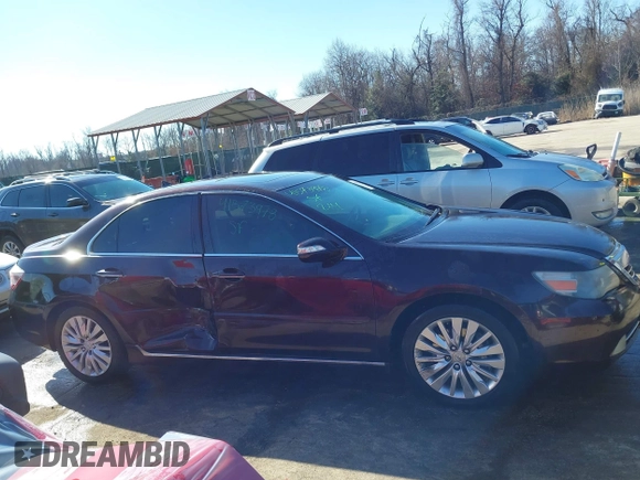 2011 Acura RL Technology with VIN JH4KB2F62BC000463, listed as a IAAI auction lot 41573978 with 172,755 mi miles and . Bid and sale history available at DreamBid. Image 13.