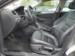 2013 Volkswagen Jetta Sedan SE w/Convenience/Sunroof with VIN 3VWBP7AJ3DM386286, listed as a Copart auction lot 50793825 with 105,627 mi miles and Salvage Title. Bid and sale history available at carsss.com. Image 7.