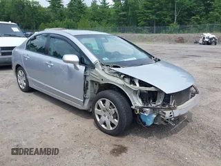2008 Honda Civic LX с VIN 2HGFA16538H321541, выставлен на аукционе IAAI как лот 42613236 с пробегом 175 357 миль миль и . История ставок и продаж доступна на DreamBid. Изображение 1.