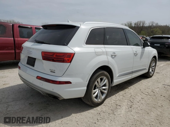 2017 Audi Q7 Premium Plus with VIN WA1LAAF70HD014757, listed as a Copart auction lot 52191525 with 92,788 mi miles and Salvage Title. Bid and sale history available at DreamBid. Image 3.