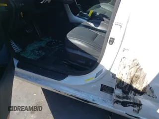 2017 Hyundai Elantra с VIN KMHD35LH3HU354747, выставлен на аукционе IAAI как лот 41763448 с пробегом 94 640 миль миль и . История ставок и продаж доступна на DreamBid. Изображение 19.