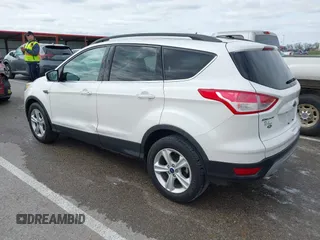 2016 Ford Escape SE with VIN 1FMCU0GX4GUC55365, listed as a IAAI auction lot 41901838 with 72,913 mi miles. Bid and sale history available at carsss.com. Image 3.