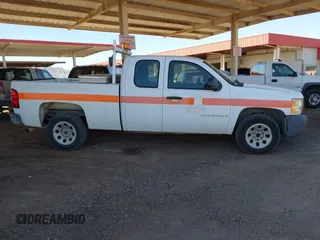 2007 Chevrolet Silverado 1500 LT w/1LT with VIN 1GCEC19077Z637107, listed as a IAAI auction lot 41851739 with 148,277 mi miles. Bid and sale history available at carsss.com. Image 13.