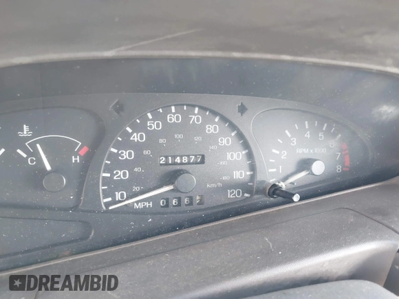 1998 Ford Escort z VIN 3FALP1138WR100529, wystawiony jako IAAI lot #41038021 z przebiegiem 214 877 mil mil oraz . Historia ofert i sprzedaży dostępna na DreamBid. Obrazek 7.