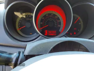 2010 Kia Forte SX с VIN KNAFW4A39A5066069, выставлен на аукционе IAAI как лот 39967432 с пробегом 174 967 миль миль и . История ставок и продаж доступна на DreamBid. Изображение 7.