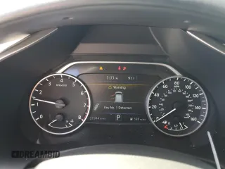 2018 Nissan Murano SV z VIN 5N1AZ2MG8JN194435, wystawiony jako Copart lot #56951315 z przebiegiem 21 944 mil mil oraz Szkoda całkowita • Salvage title. Historia ofert i sprzedaży dostępna na DreamBid. Obrazek 9.