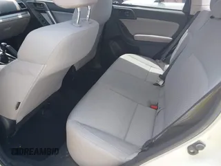 2018 Subaru Forester z VIN JF2SJAAC0JG456885, wystawiony jako IAAI lot #42447740 z przebiegiem 73 768 mil mil oraz . Historia ofert i sprzedaży dostępna na DreamBid. Obrazek 8.