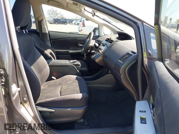 2015 Toyota Prius Two with VIN JTDZN3EU9FJ035614, listed as a IAAI auction lot 42713343 with 132,365 mi miles and . Bid and sale history available at DreamBid. Image 5.