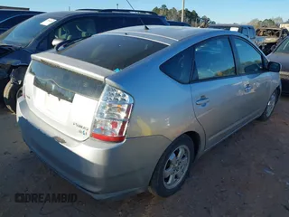 2008 Toyota Prius with VIN JTDKB20U387726164, listed as a IAAI auction lot 41838660 with 259,260 mi miles. Bid and sale history available at carsss.com. Image 4.