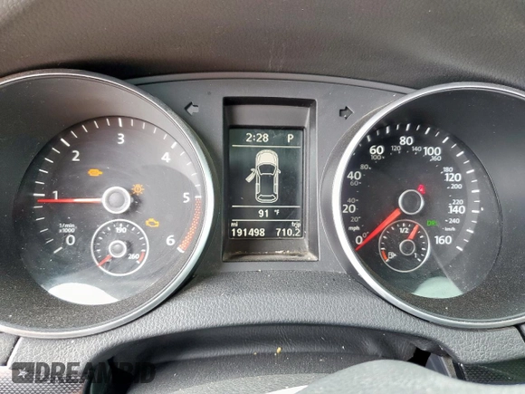 2014 Volkswagen Jetta TDI w/Sunroof with VIN 3VWPL7AJ7EM600344, listed as a Copart auction lot 57638955 with 191,498 mi miles and Salvage title. Bid and sale history available at DreamBid. Image 9.