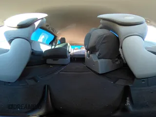 2015 Toyota Sienna L с VIN 5TDZK3DC6FS543494, выставлен на аукционе IAAI как лот 40984941 с пробегом 146 352 миль миль и . История ставок и продаж доступна на DreamBid. Изображение 18.