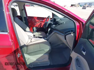 2016 Ford Escape SE with VIN 1FMCU0GX9GUB70800, listed as a IAAI auction lot 41857833 with 83,573 mi miles. Bid and sale history available at carsss.com. Image 5.