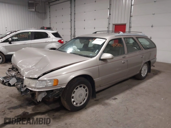 1994 Mercury Sable z VIN 1MELM5848RG607787, wystawiony jako IAAI lot #41938845 z przebiegiem 135 611 mil mil oraz . Historia ofert i sprzedaży dostępna na DreamBid. Obrazek 17.
