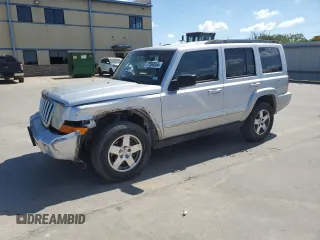 2010 Jeep Commander Sport with VIN 1J4RH4GK7AC159364, listed as a Copart auction lot 72509554 with 262,837 mi miles and Salvage Title. Bid and sale history available at carsss.com. Image 1.