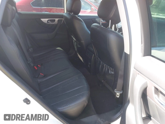 2014 Infiniti QX70 with VIN JN8CS1MW7EM413033, listed as a IAAI auction lot 41993136 with 148,838 mi miles and . Bid and sale history available at DreamBid. Image 8.