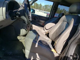 2005 GMC Safari with VIN 1GKEL19XX5B502775, listed as a Copart auction lot 38977214 with 225,428 mi miles and Non Repairable. Bid and sale history available at carsss.com. Image 7.