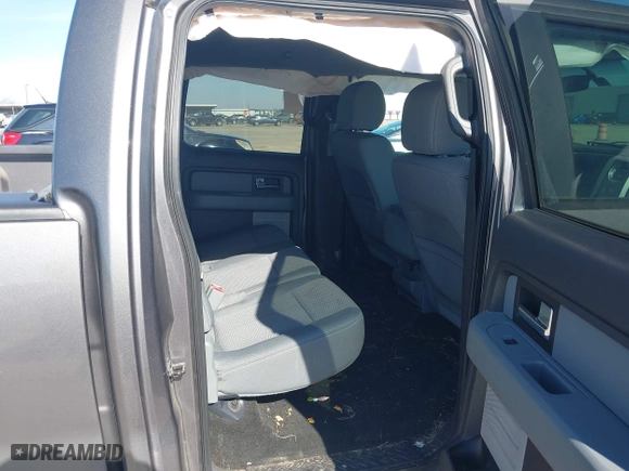 2013 Ford F-150 XL with VIN 1FTFW1CT2DKE96952, listed as a IAAI auction lot 41592253 with 160,119 mi miles. Bid and sale history available at carsss.com. Image 8.