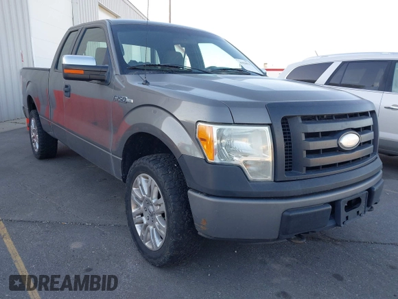 2011 Ford F-150 XL with VIN 1FTFX1EF6BFB78455, listed as a IAAI auction lot 41820070 with 235,139 mi miles. Bid and sale history available at carsss.com. Image 1.