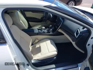 2017 Nissan Maxima SV z VIN 1N4AA6AP8HC446350, wystawiony jako IAAI lot #41852394 z przebiegiem 66 518 mil mil oraz . Historia ofert i sprzedaży dostępna na DreamBid. Obrazek 5.