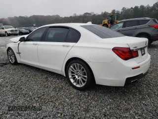 2015 BMW 7 Series 740Li xDrive with VIN WBAYF4C56FD873962, listed as a Copart auction lot 81547544 with 0 mi miles and Salvage Title. Bid and sale history available at carsss.com. Image 2.