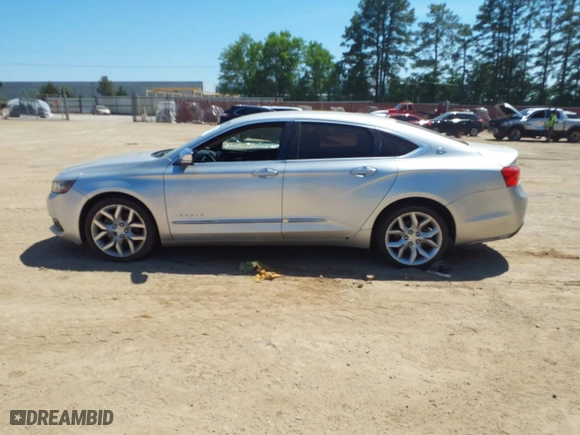 2015 Chevrolet Impala LTZ with VIN 2G1165S35F9202993, listed as a IAAI auction lot 42054652 with 174,387 mi miles. Bid and sale history available at carsss.com. Image 14.