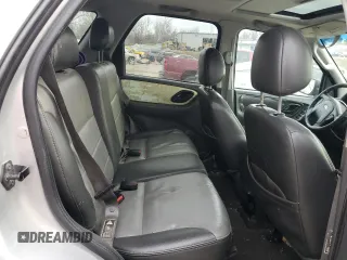 2004 Ford Escape XLT with VIN 1FMYU03134KA19384, listed as a Copart auction lot 46597125 with 173,947 mi miles and Salvage Title. Bid and sale history available at carsss.com. Image 11.