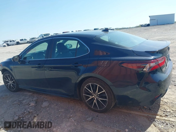 2021 Toyota Camry SE Nightshade with VIN 4T1G11AK5MU404780, listed as a IAAI auction lot 41897739 with 94,320 mi miles and . Bid and sale history available at carsss.com. Image 14.
