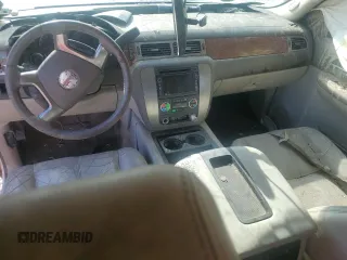 2007 GMC Yukon SLE with VIN 1GKFC13077R347998, listed as a Copart auction lot 48422815 with Not Provided miles and Salvage Title. Bid and sale history available at DreamBid. Image 8.
