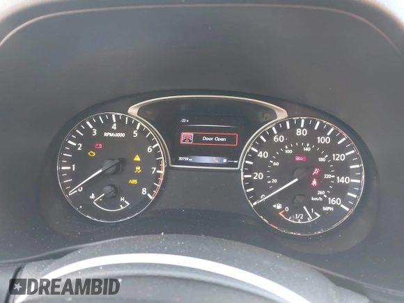 2016 Nissan Pathfinder Platinum with VIN 5N1AR2MM0GC621875, listed as a IAAI auction lot 42049577 with 70,759 mi miles and . Bid and sale history available at DreamBid. Image 7.