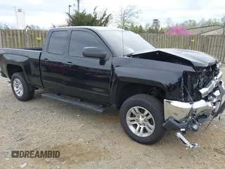 2019 Chevrolet Silverado 1500 LT with VIN 2GCVKPEC1K1128072, listed as a IAAI auction lot 41951075 with 81,549 mi miles and . Bid and sale history available at DreamBid. Image 1.