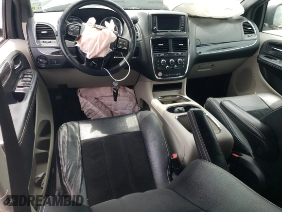 2017 Dodge Grand Caravan SXT with VIN 2C4RDGCG3HR749616, listed as a Copart auction lot 55267925 with 101,333 mi miles and Salvage Title. Bid and sale history available at DreamBid. Image 8.