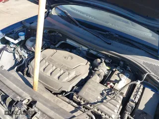2018 Volkswagen Tiguan SEL with VIN 3VV3B7AX4JM001454, listed as a IAAI auction lot 41337213 with 82,624 mi miles. Bid and sale history available at carsss.com. Image 10.