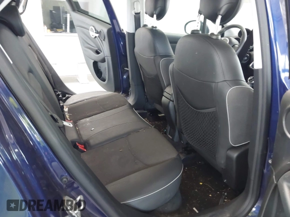 2016 FIAT 500X Trekking with VIN ZFBCFXCTXGP462712, listed as a IAAI auction lot 42281909 with 82,196 mi miles and . Bid and sale history available at DreamBid. Image 8.