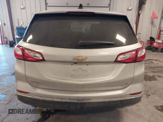 2021 Chevrolet Equinox LT with VIN 2GNAXKEV2M6110942, listed as a IAAI auction lot 41310030 with 97,134 mi miles. Bid and sale history available at carsss.com. Image 16.
