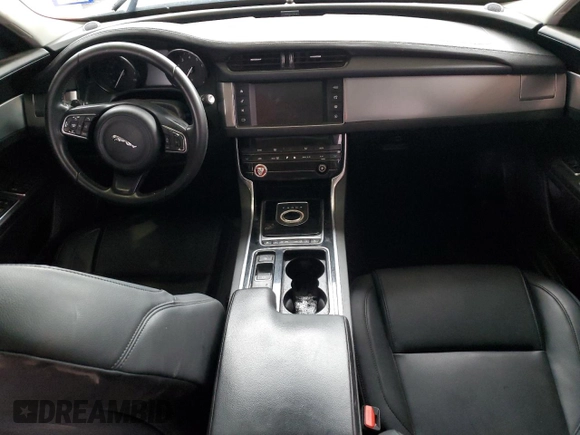 2017 Jaguar XF 35t Premium with VIN SAJBD4BV9HCY38553, listed as a Copart auction lot 44738085 with Not Provided miles and Clean Title. Bid and sale history available at carsss.com. Image 8.