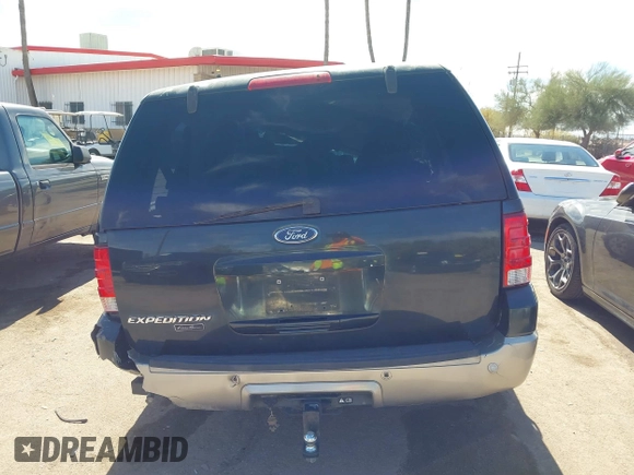 2004 Ford Expedition Eddie Bauer with VIN 1FMPU17L24LB32623, listed as a IAAI auction lot 41611070 with 1 mi miles. Bid and sale history available at carsss.com. Image 16.