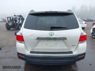 2012 Toyota Highlander with VIN 5TDBK3EH2CS117745, listed as a IAAI auction lot 41912110 with 216,449 mi miles. Bid and sale history available at carsss.com. Image 17.