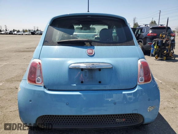 2015 FIAT 500e with VIN 3C3CFFGEXFT732572, listed as a Copart auction lot 56031635 with 65,073 mi miles and Clean title. Bid and sale history available at DreamBid. Image 6.