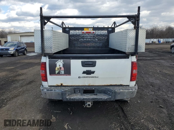 2013 Chevrolet Silverado 1500 LS with VIN 3GCPKREA8DG186967, listed as a Copart auction lot 42909045 with 200,928 mi miles and Salvage Title. Bid and sale history available at DreamBid. Image 6.