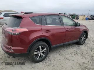 2018 Toyota RAV4 XLE with VIN JTMRFREV7JD252112, listed as a Copart auction lot 43088555 with 77,509 mi miles and Salvage Title. Bid and sale history available at carsss.com. Image 3.