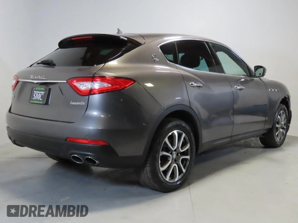 2018 Maserati Levante z VIN ZN661XUA0JX296177, wystawiony jako Copart lot #48325755 z przebiegiem 42 714 mil mil oraz Szkoda całkowita • Salvage title. Historia ofert i sprzedaży dostępna na DreamBid. Obrazek 3.