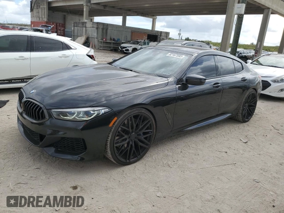 2021 BMW 8 Series M850i with VIN WBAGV8C08MCF72058, listed as a Copart auction lot 82167593 with 36,132 mi miles and Clean title. Bid and sale history available at DreamBid. Image 1.