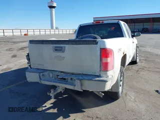 2010 Chevrolet Silverado 1500 LS with VIN 1GCSKREA2AZ131694, listed as a IAAI auction lot 41690369 with Not Provided miles and . Bid and sale history available at DreamBid. Image 16.